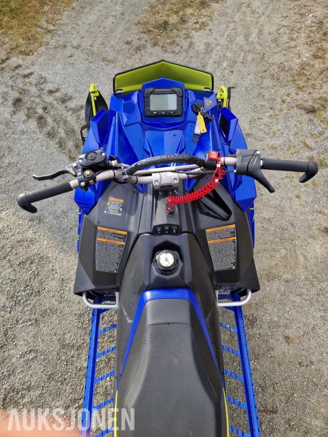 Polaris 850 RMK Khaos 155