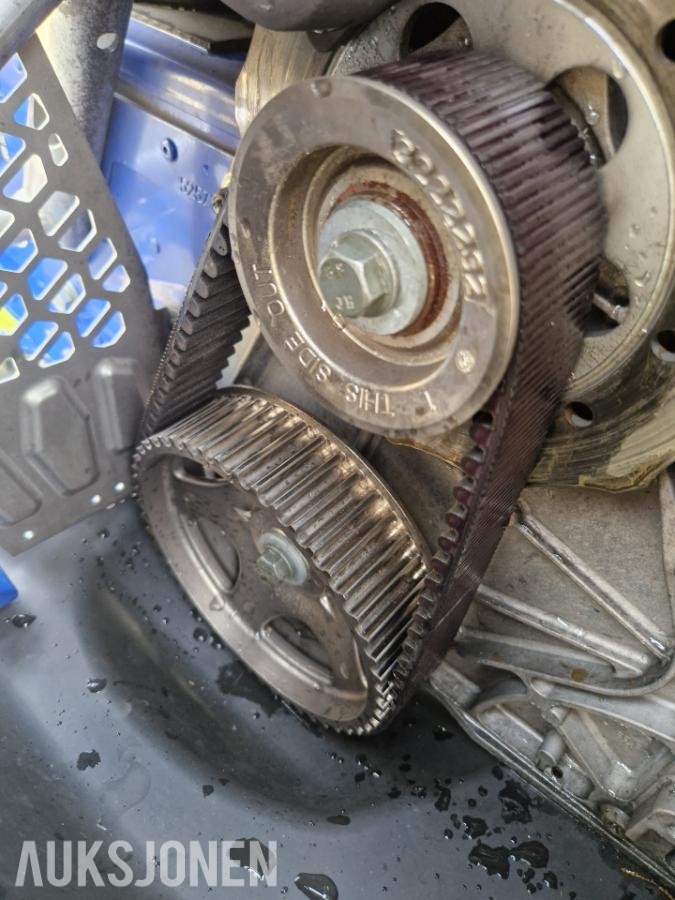 Polaris 850 RMK Khaos 155