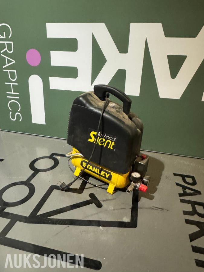 Stanley D.115/8/6 Silent luftkompressor