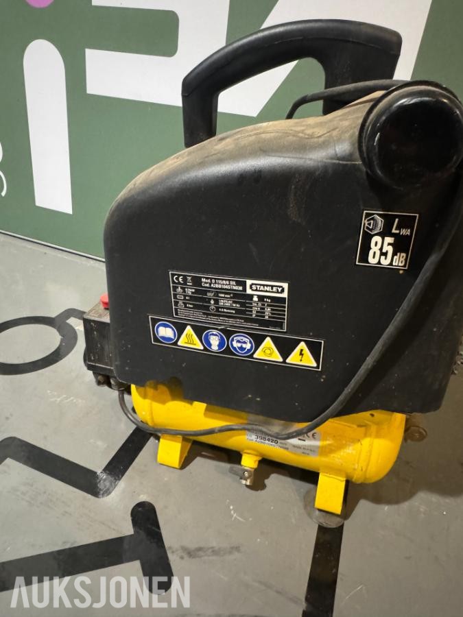 Stanley D.115/8/6 Silent luftkompressor