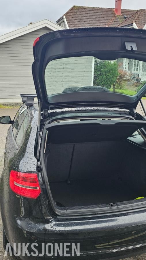 2010 Audi A3 1.6 105hk cruisekontroll s+v dekk