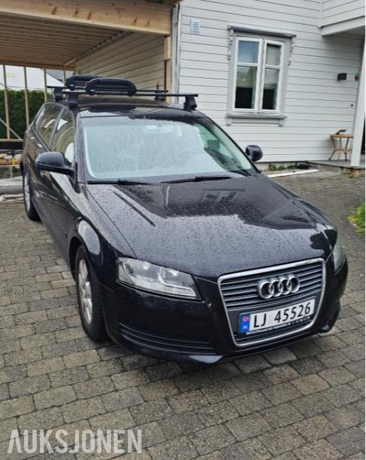 2010 Audi A3 1.6 105hk cruisekontroll s+v dekk