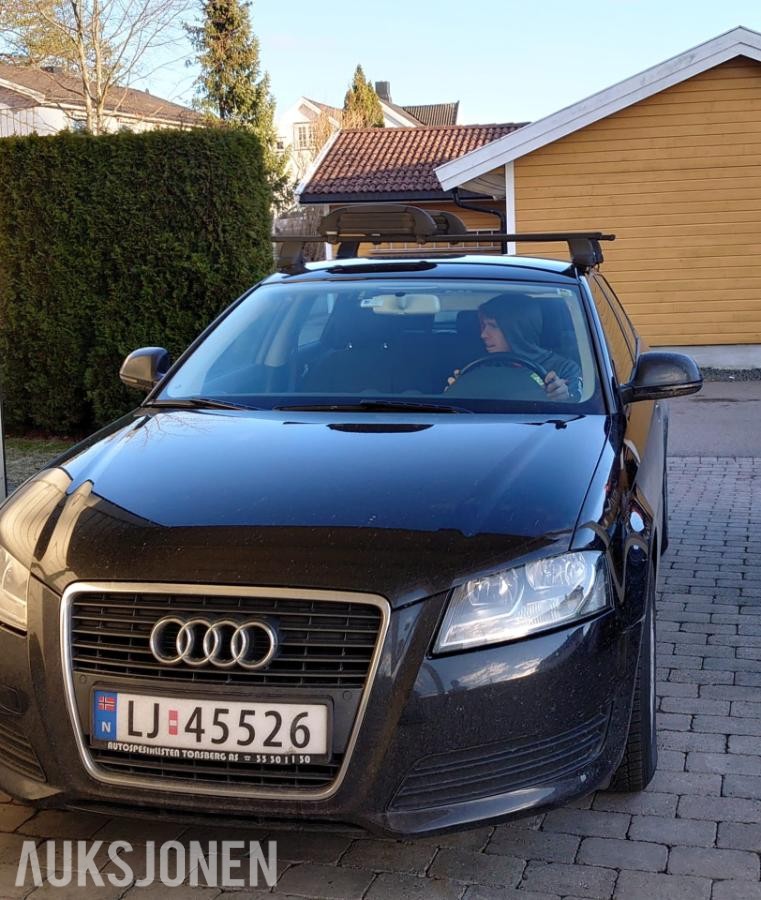2010 Audi A3 1.6 105hk cruisekontroll s+v dekk