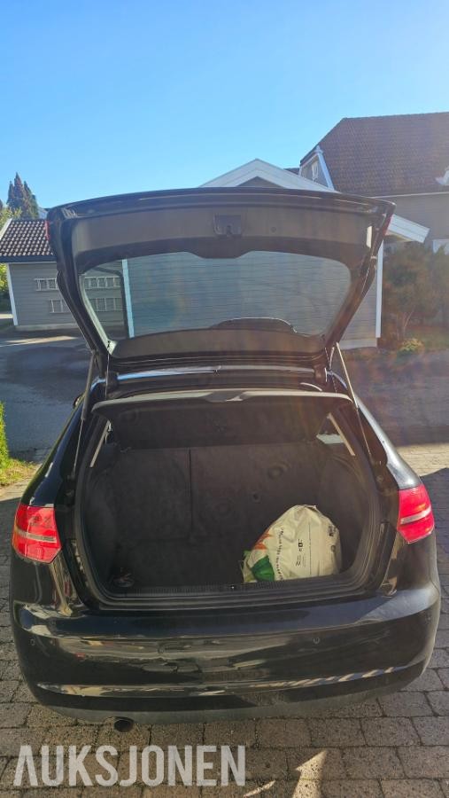 2010 Audi A3 1.6 105hk cruisekontroll s+v dekk