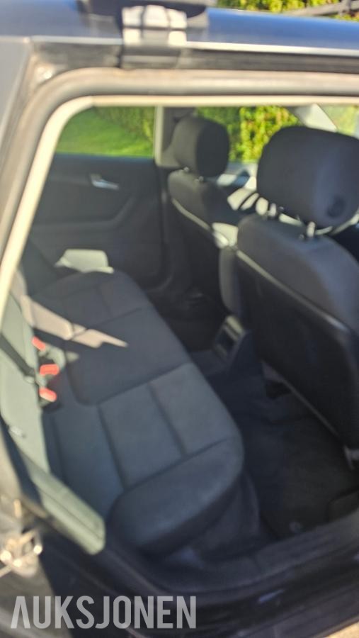 2010 Audi A3 1.6 105hk cruisekontroll s+v dekk