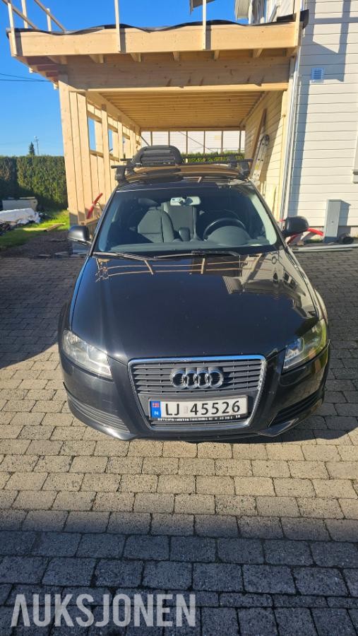 2010 Audi A3 1.6 105hk cruisekontroll s+v dekk