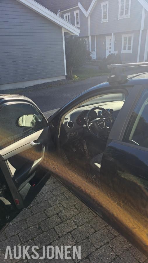 2010 Audi A3 1.6 105hk cruisekontroll s+v dekk