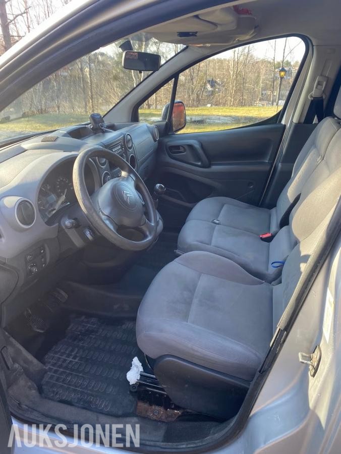 2013 Citroen Berlingo 1.6 Diesel 90hk Cruisekontroll, Hengerfeste