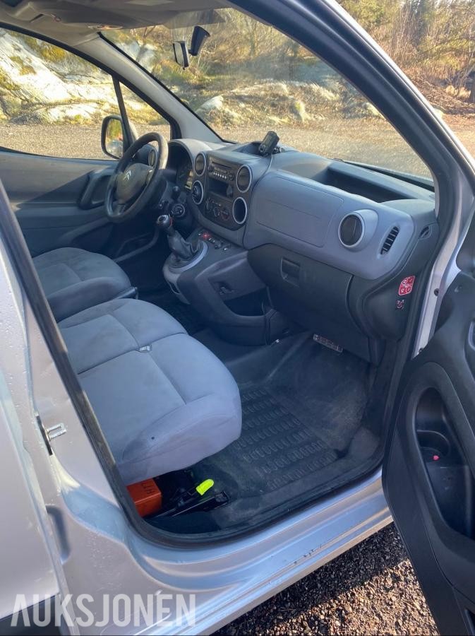 2013 Citroen Berlingo 1.6 Diesel 90hk Cruisekontroll, Hengerfeste