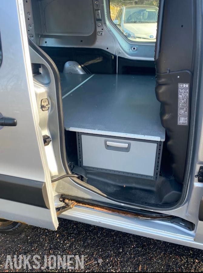2013 Citroen Berlingo 1.6 Diesel 90hk Cruisekontroll, Hengerfeste