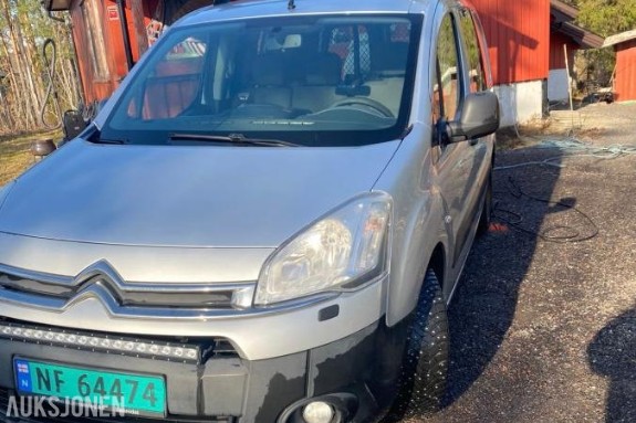2013 Citroen Berlingo 1.6 Diesel 90hk Cruisekontroll, Hengerfeste