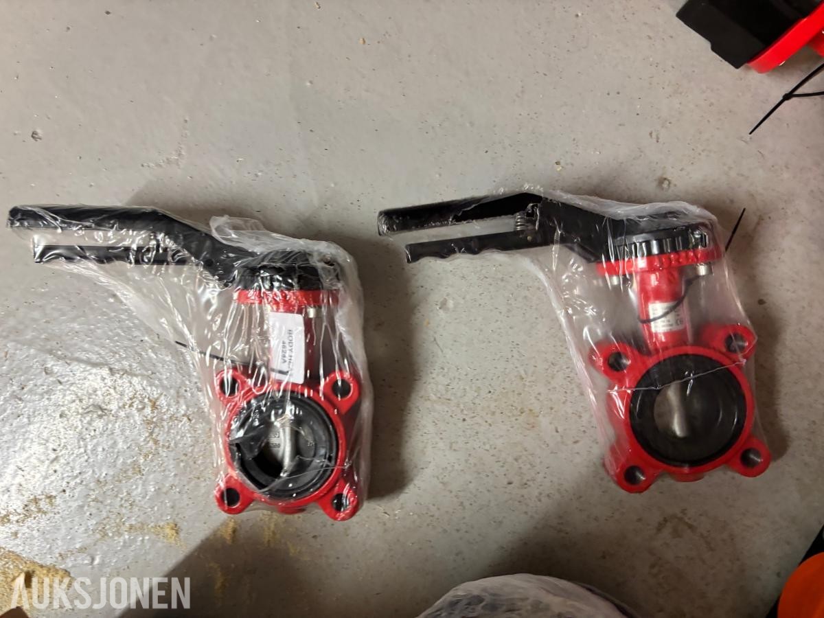 Parti med 15 Pneumatiske Luftstyringer og 4 Butterflyventiler DN50/DN250 - Ubrukt