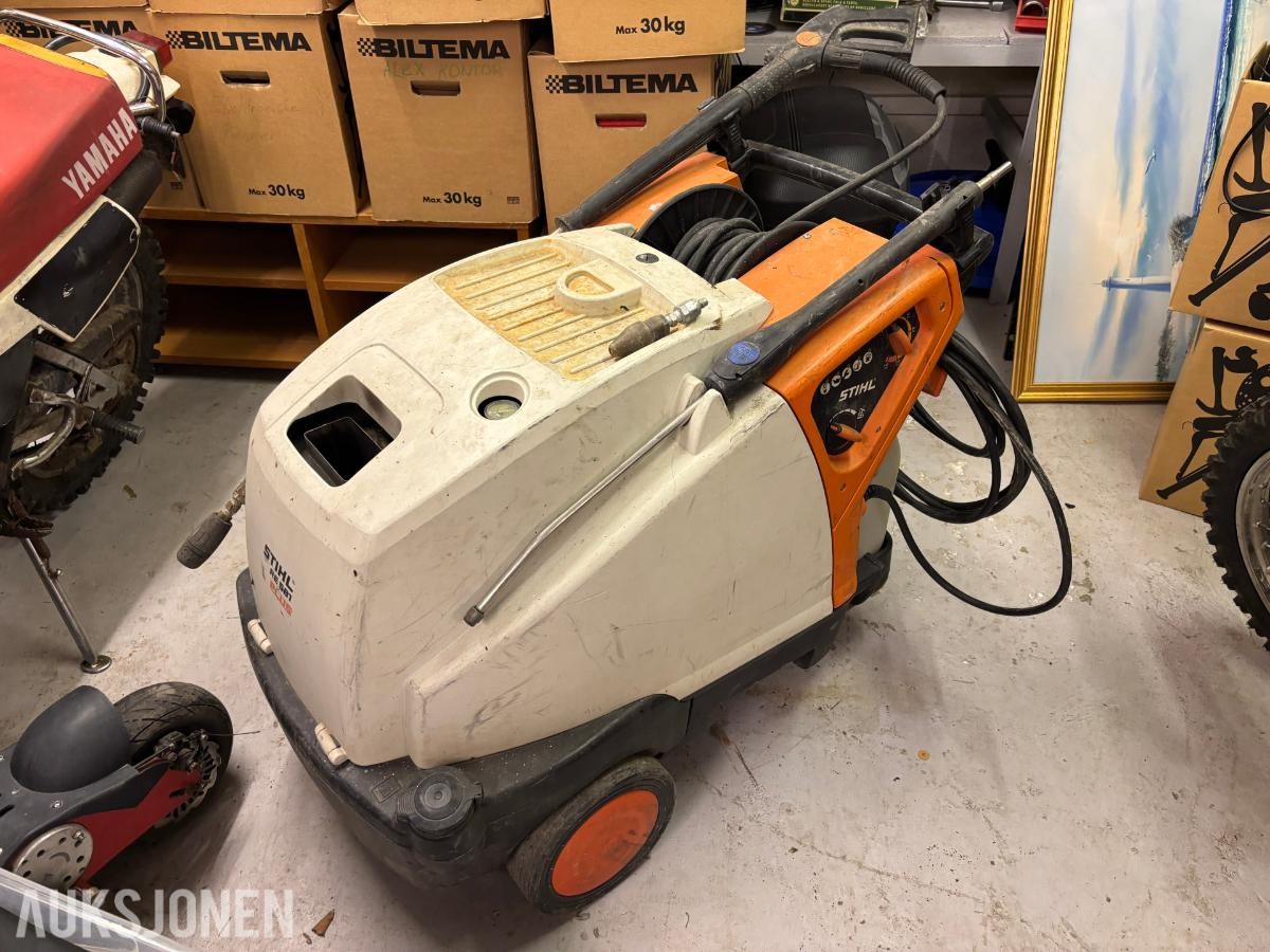 Stihl RE 581 Plus Varmtvannsvasker med slanger - Turbodyse - Flatstråledyse