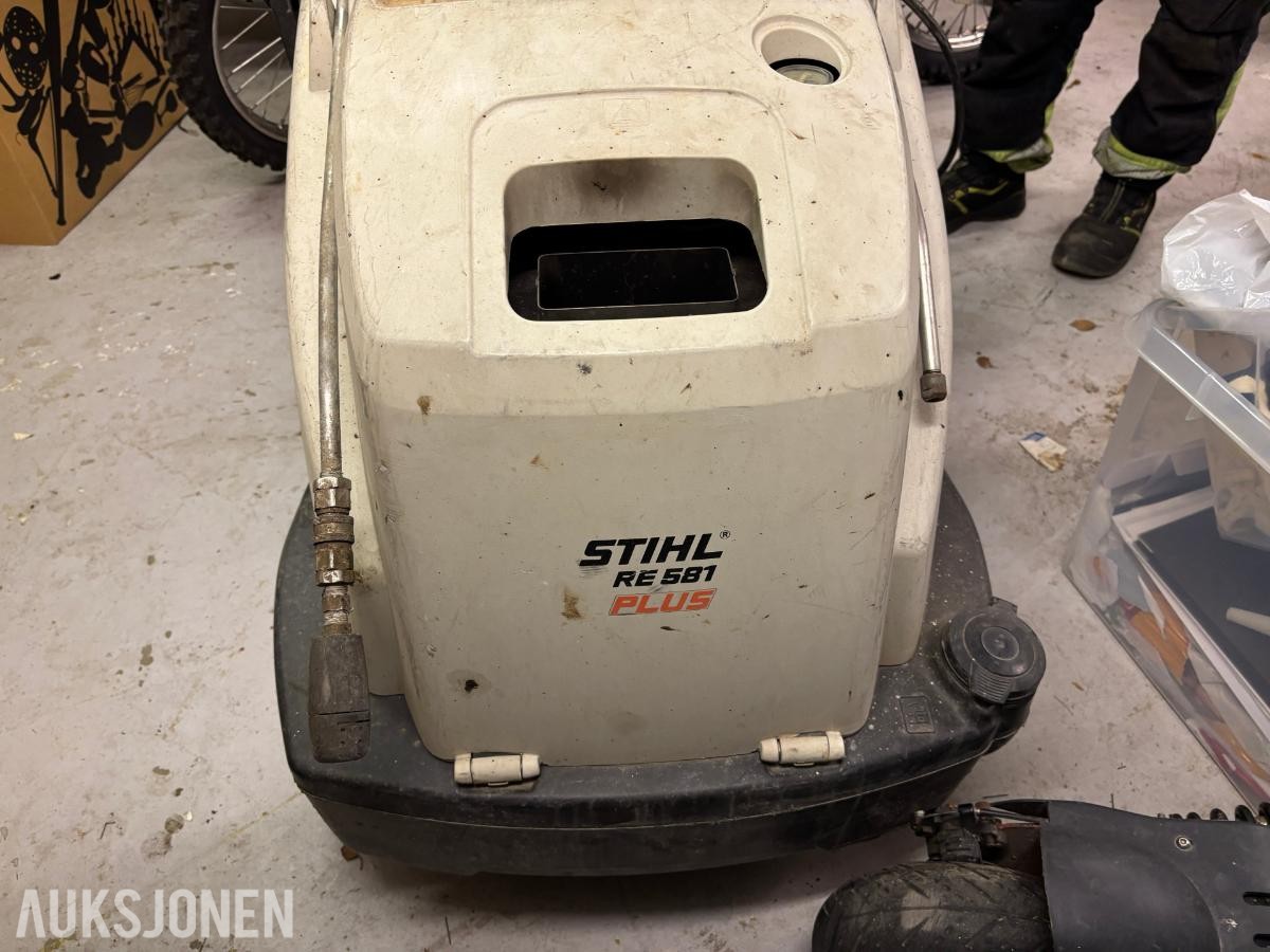 Stihl RE 581 Plus Varmtvannsvasker med slanger - Turbodyse - Flatstråledyse
