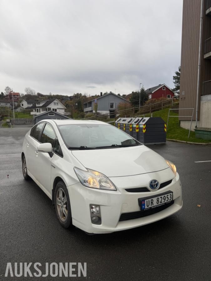 2010 Toyota Prius 1.8 99hk automat cruisekontroll eu ok 09.2028