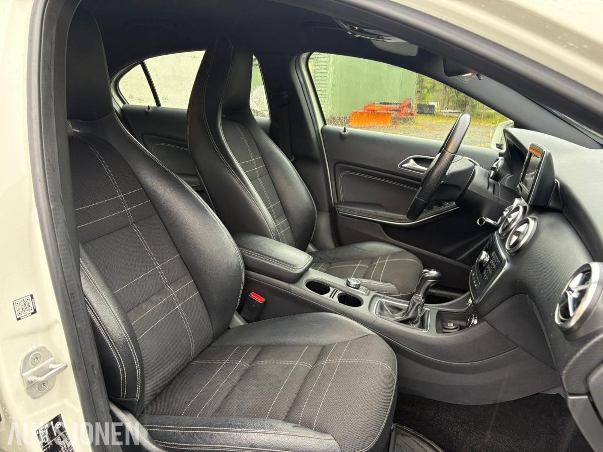 2014 MERCEDES-BENZ A180 DEFA KUPEVARMER S+V DEKK EU OK TIL 09.2028