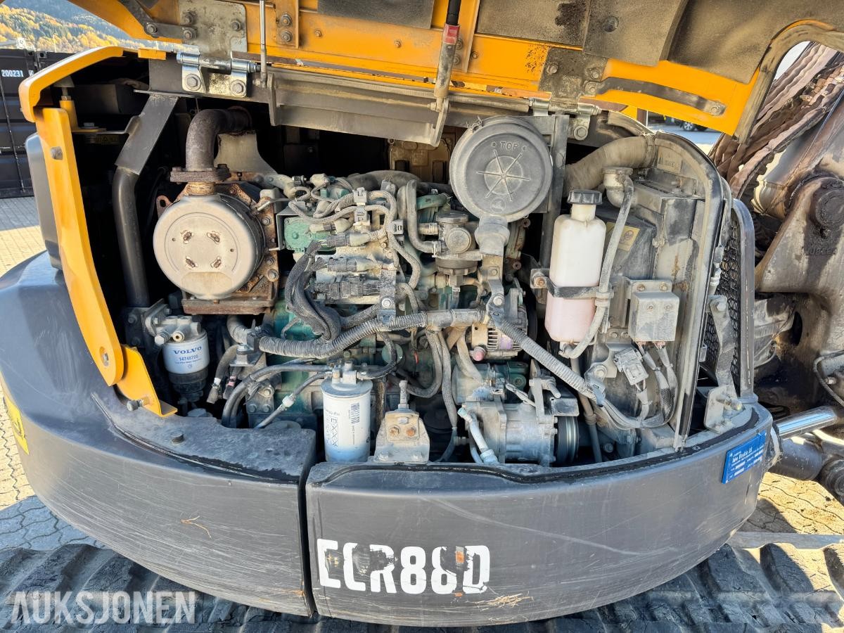 2019 Volvo ECR88D gravemaskin TILTROTATOR 2 SKUFFER SENTRALSMØRING