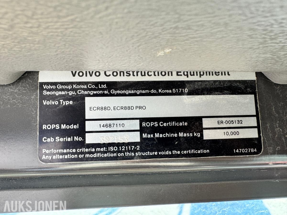 2019 Volvo ECR88D gravemaskin TILTROTATOR 2 SKUFFER SENTRALSMØRING