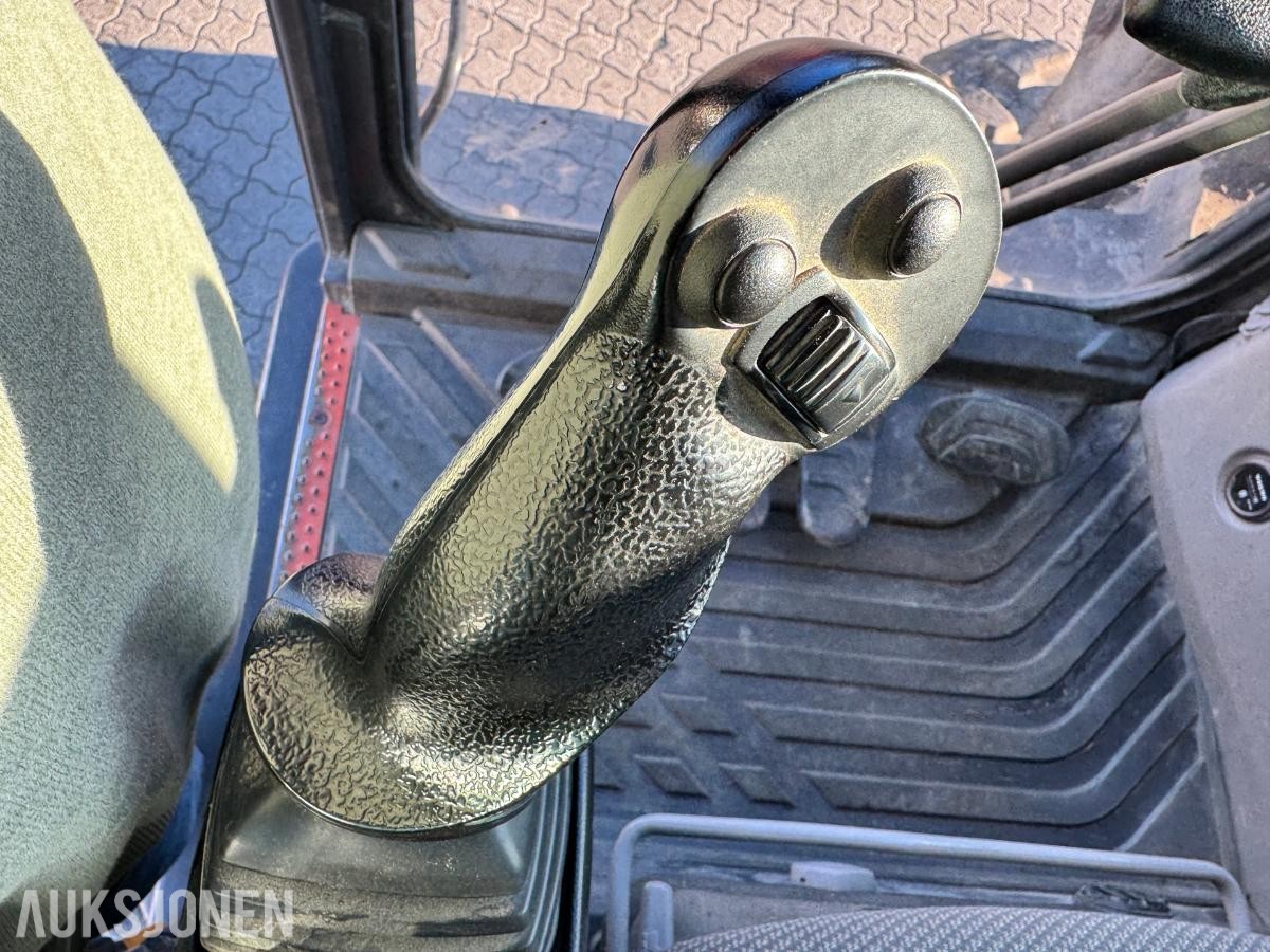 2019 Volvo ECR88D gravemaskin TILTROTATOR 2 SKUFFER SENTRALSMØRING