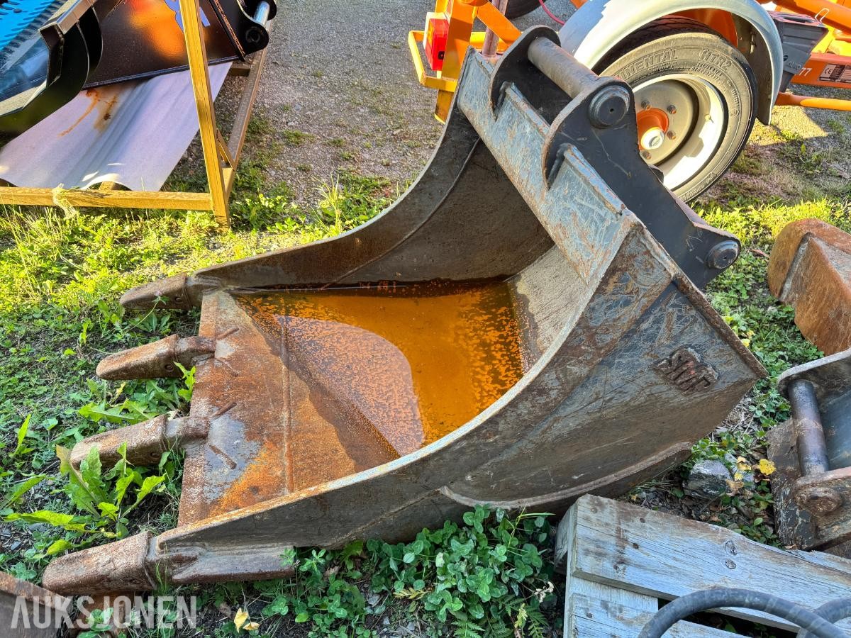 2019 Volvo ECR88D gravemaskin TILTROTATOR 2 SKUFFER SENTRALSMØRING
