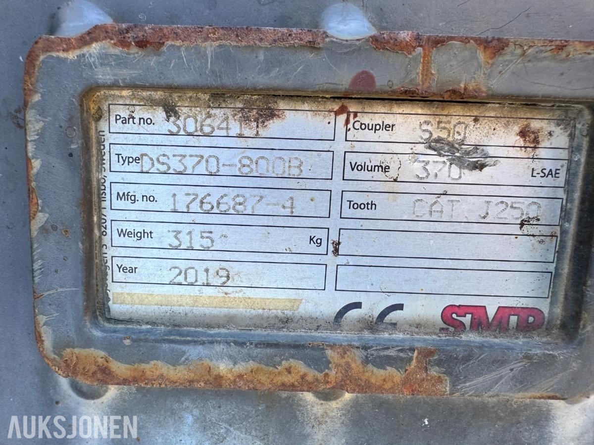 2019 Volvo ECR88D gravemaskin TILTROTATOR 2 SKUFFER SENTRALSMØRING