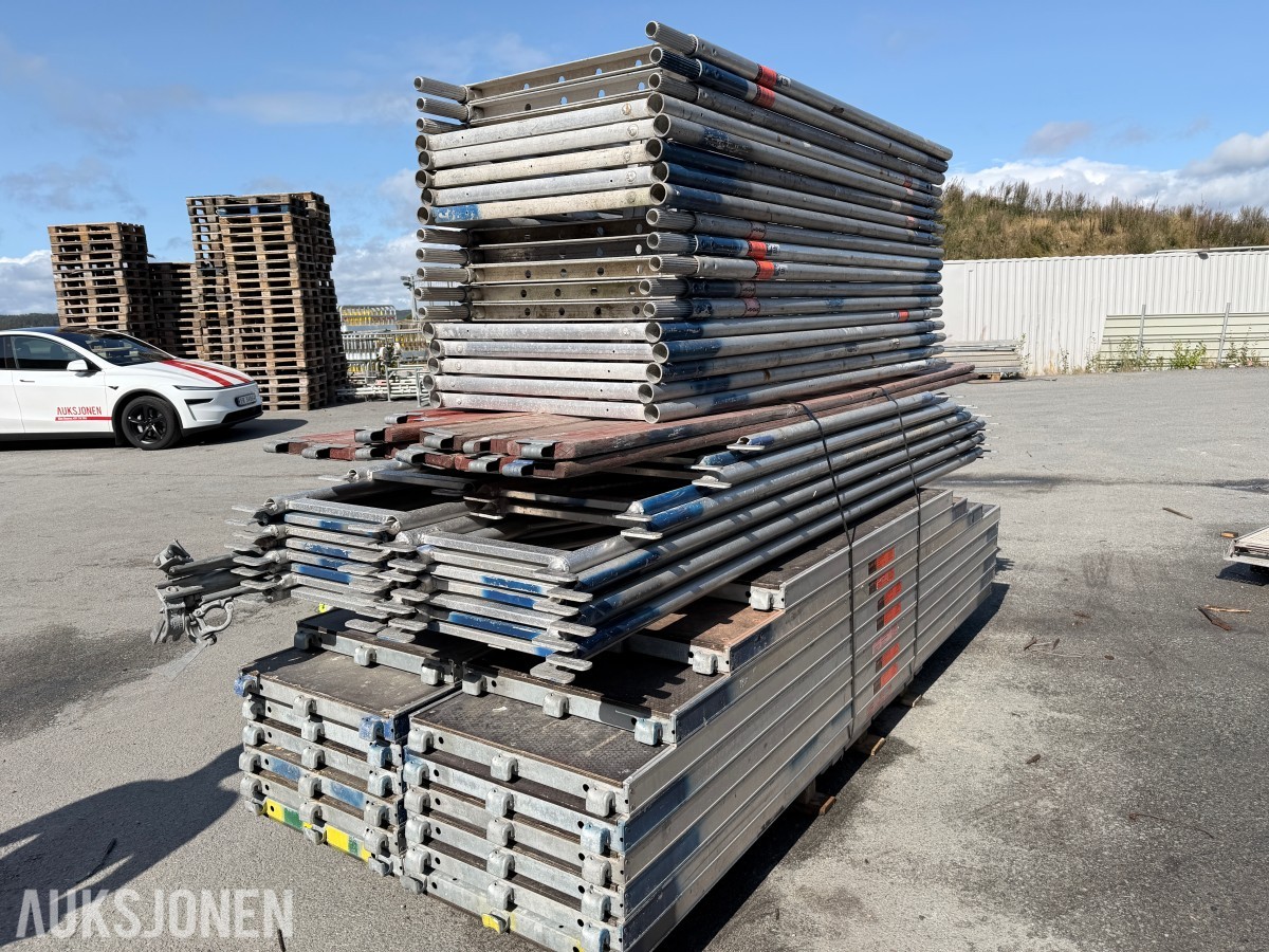 2021 Stillas Layher 118m2