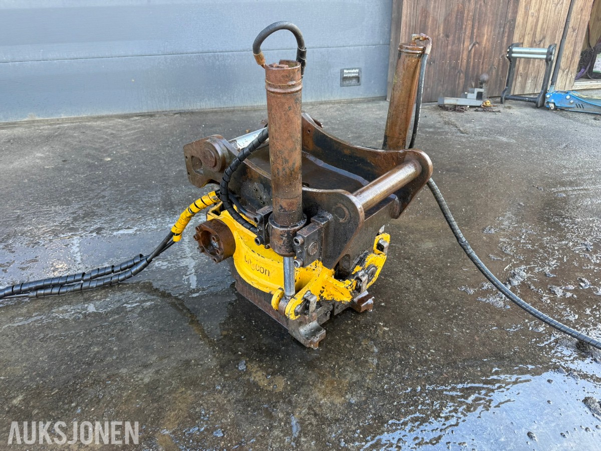 Engcon EC15 tiltrotator – S60
