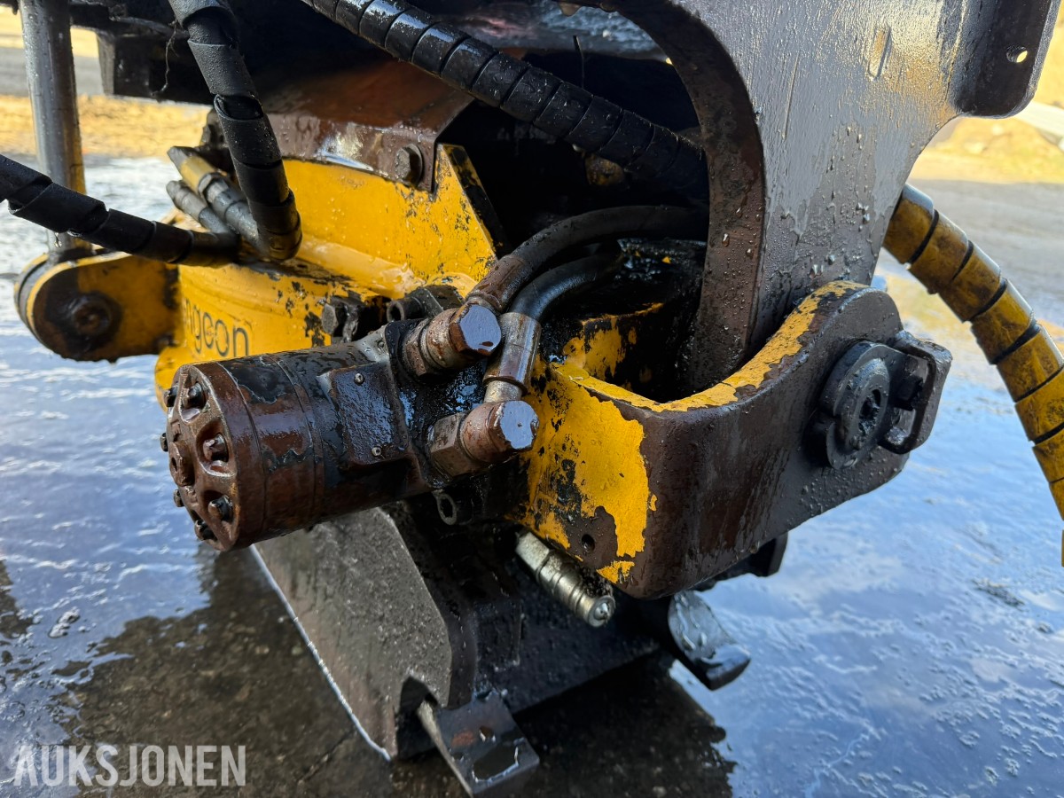 Engcon EC15 tiltrotator – S60