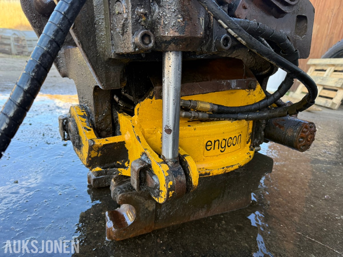 Engcon EC15 tiltrotator – S60