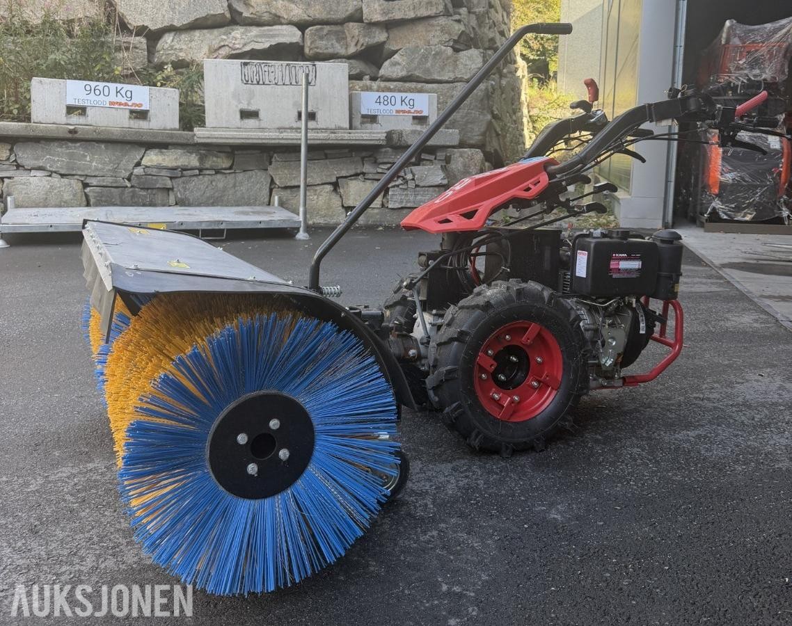 AGRO 750 Tohjulstraktor Dieselmotor med 100 cm kostemaskin