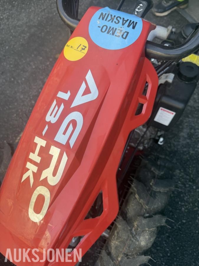 AGRO 750 Tohjulstraktor Dieselmotor med 100 cm kostemaskin