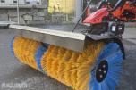 AGRO 750 Tohjulstraktor Dieselmotor med 100 cm kostemaskin