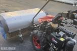 AGRO 750 Tohjulstraktor Dieselmotor med 100 cm kostemaskin