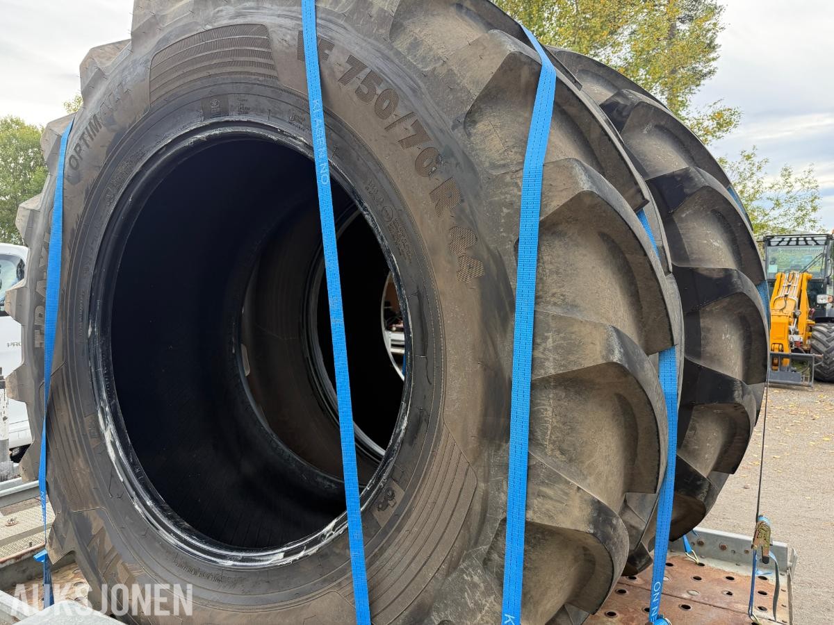 226 Vredestein 750/70-44
