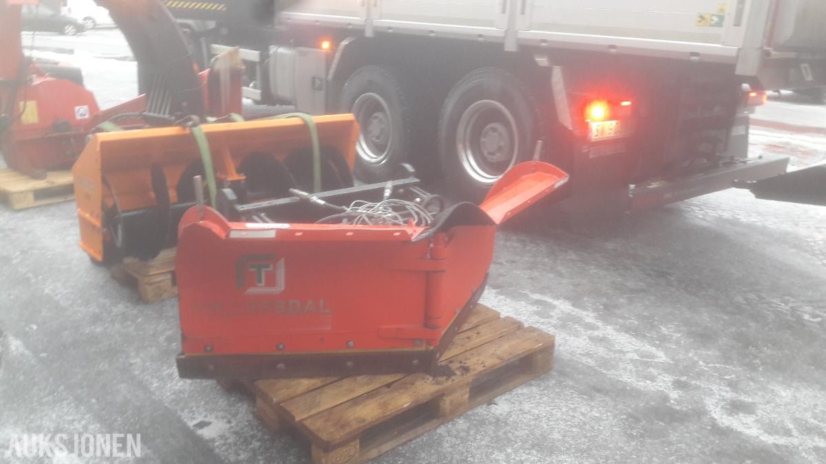 2009 Kramer Allrad 280 hjullaster, 2 444 timer, redskapspakke