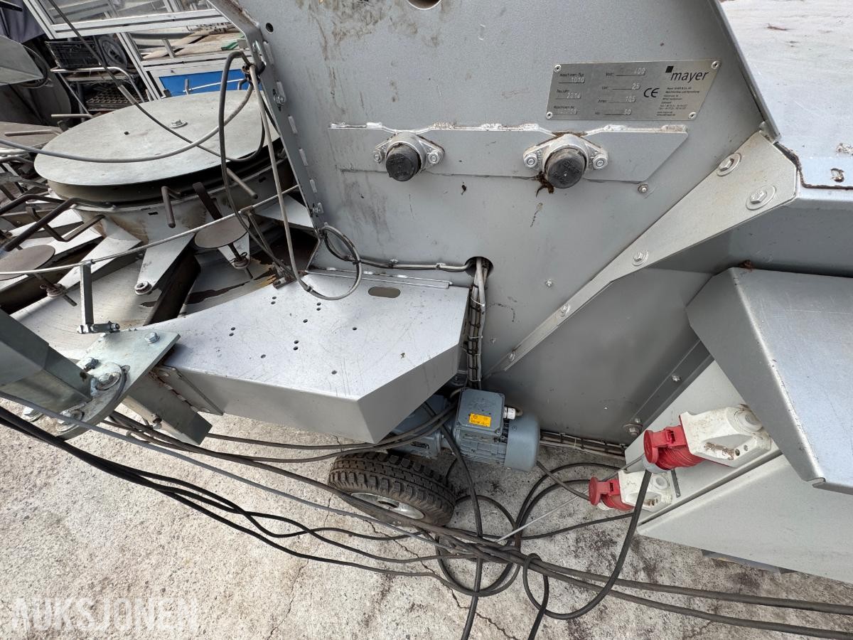 2014 Mayer 1010 automatisert pottemaskin