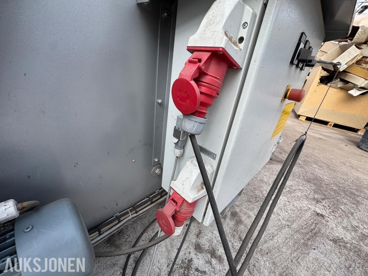 2014 Mayer 1010 automatisert pottemaskin