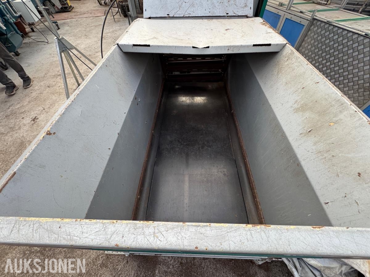 2014 Mayer 1010 automatisert pottemaskin