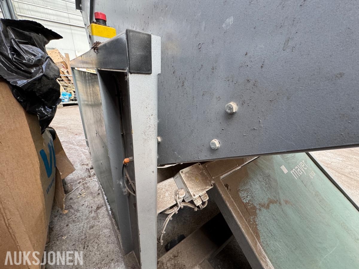 2008 Mayer 6160 storballeoppløser