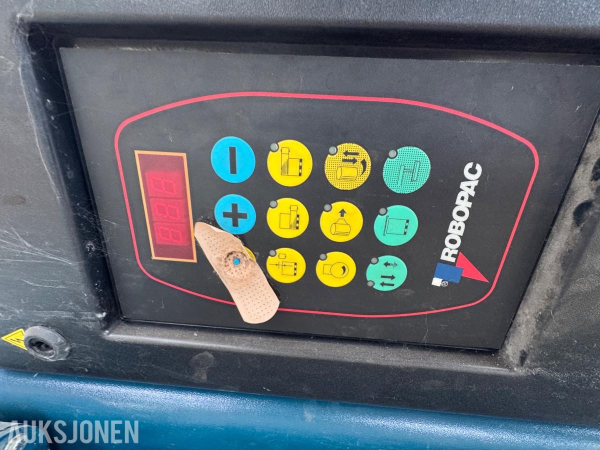 2001 Robopac Rotoplat 505/PFS strekkfilmmaskin