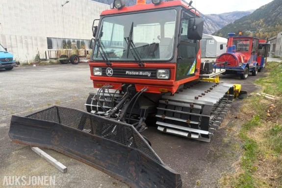1992 PistenBully Kässbohrer PB 25/150 D tråkkemaskin – 2 sporsettere og 5 792 timer