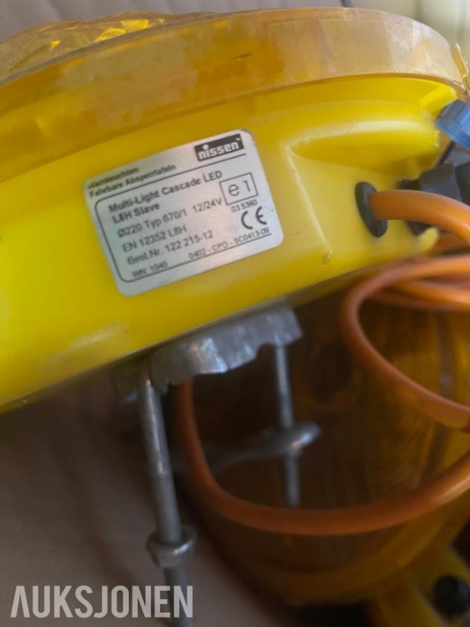 Nissen varsellys 9 stk med kabel *Ingen minstepris*