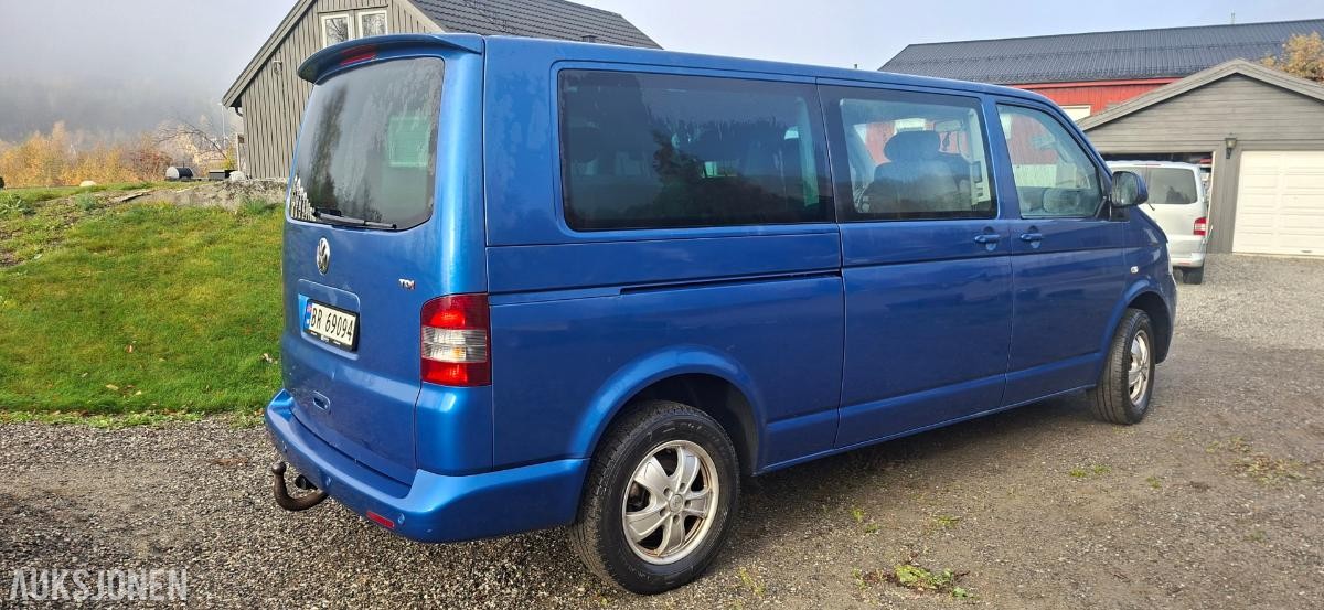 2009 Volkswagen Transporter 1.9 Diesel 102hk Lang utgave Reparasjonsobjekt