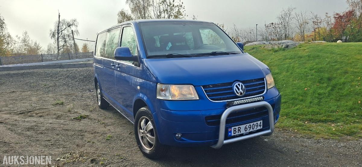 2009 Volkswagen Transporter 1.9 Diesel 102hk Lang utgave Reparasjonsobjekt
