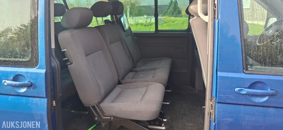 2009 Volkswagen Transporter 1.9 Diesel 102hk Lang utgave Reparasjonsobjekt