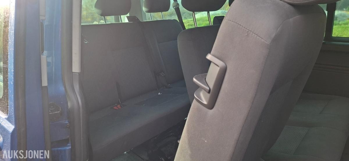 2009 Volkswagen Transporter 1.9 Diesel 102hk Lang utgave Reparasjonsobjekt
