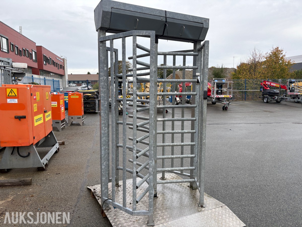Fullhøyde adgangsrundell i galvanisert stål