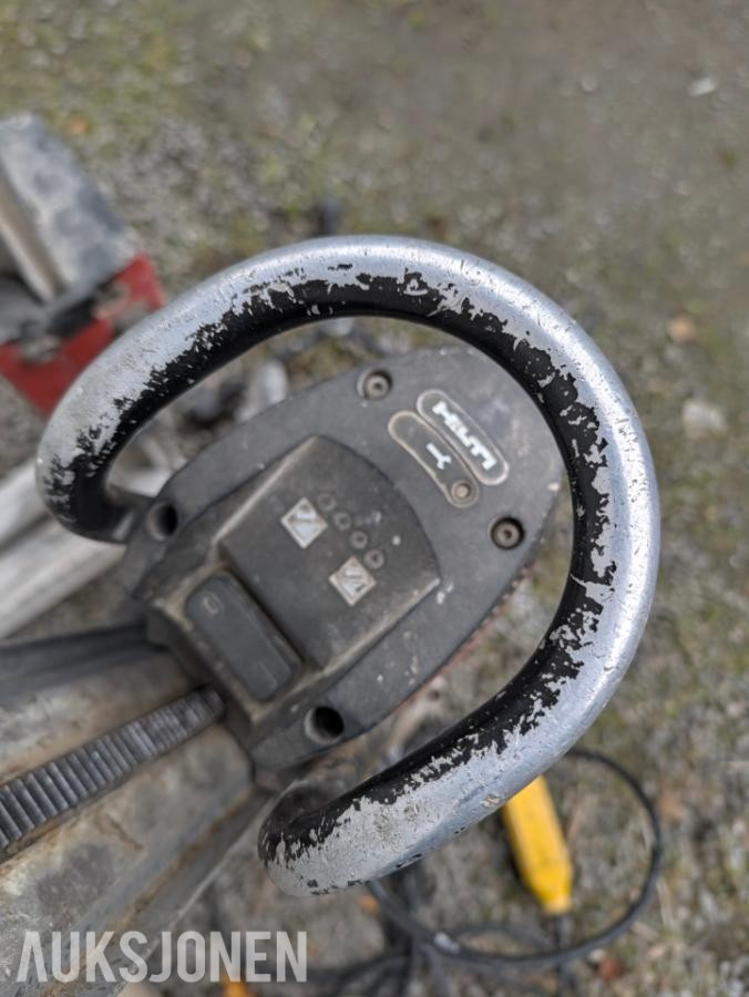 Hilti Kjernebor DD200 + 2x DD-HD 30 *Ingen minstepris*