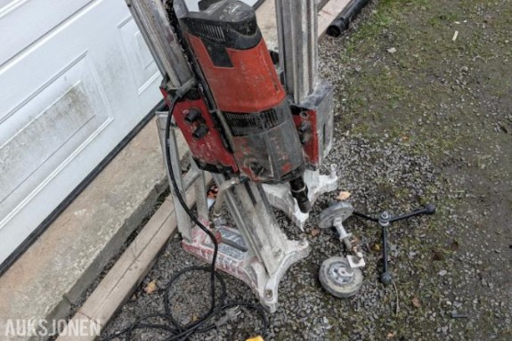 Hilti Kjernebor DD200 + 2x DD-HD 30 *Ingen minstepris*