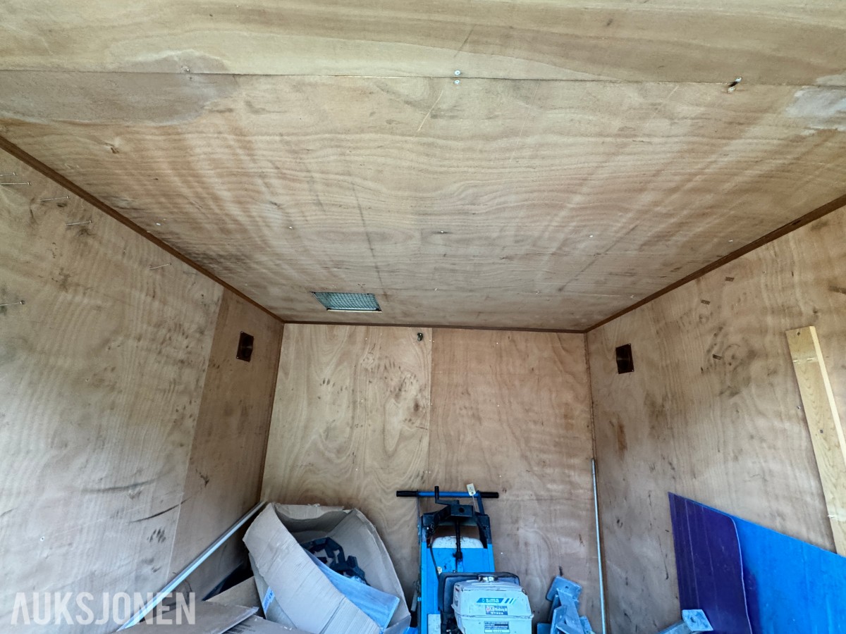 2002 Maristar Container - 8 fot - ca 10 m3